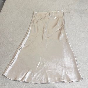 Babaton silk/satin slip skirt